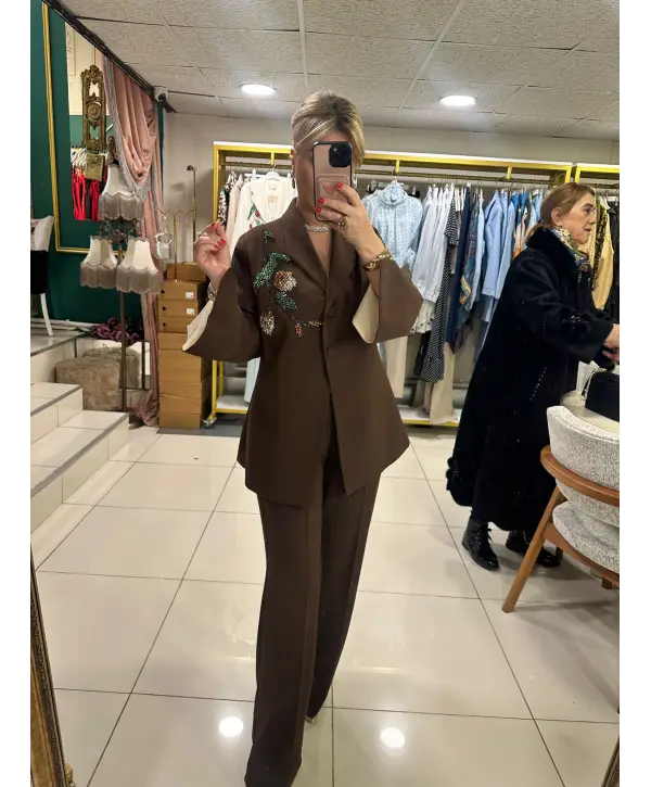 KAHVERENGİ İKİLİ TAKIM