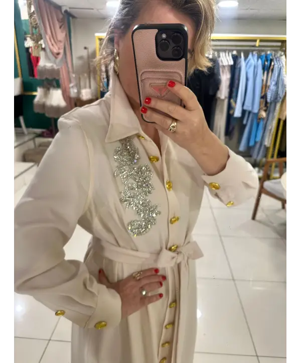 KREM TAŞ DETAY KUŞAKLI ELBİSE