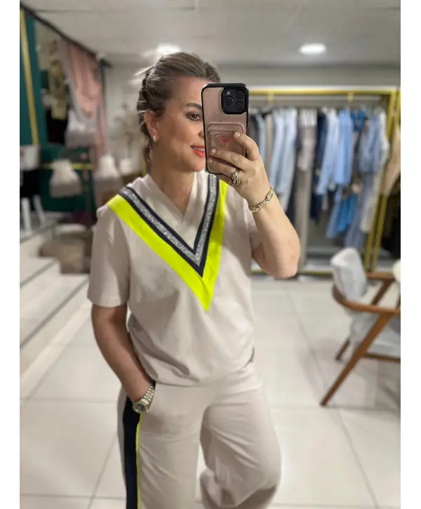 NUDE RENGİ V YAKA TAKIM