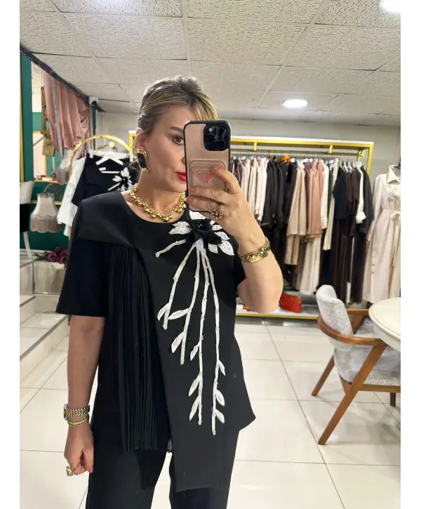 SİYAH TAŞ İŞLEMELİ TAKIM