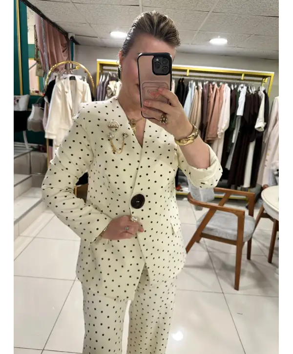 KREM PUANTİYELİ TAKIM