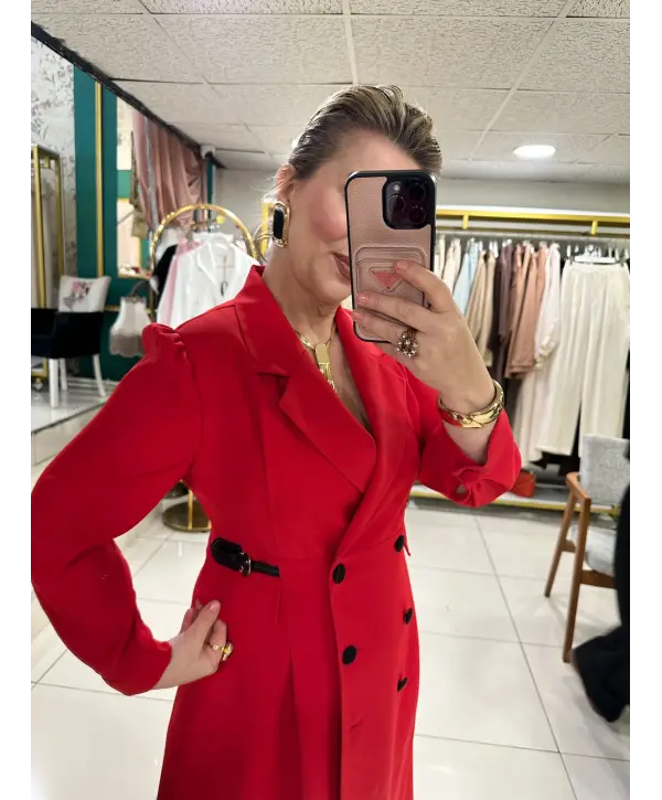 KIRMIZI CEKET ELBİSE