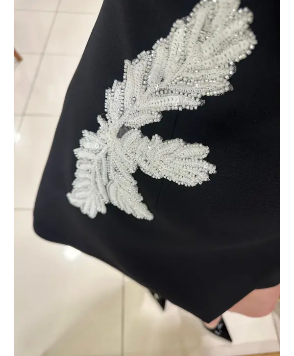 SİYAH BEYAZ MİNİ ELBİSE