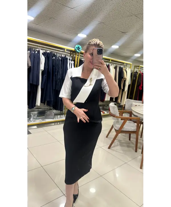 LALE BROŞLU ELBİSE