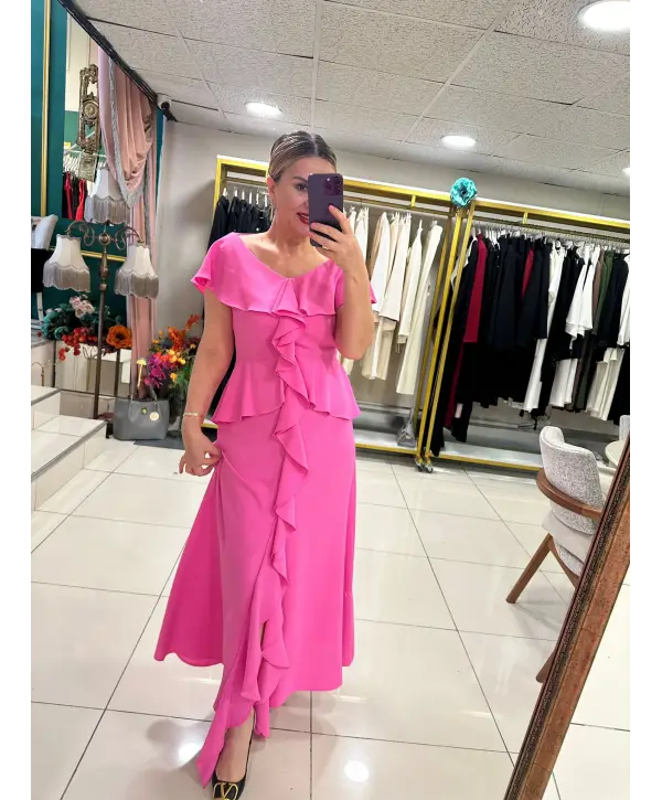 PEMBE DETAY ELBİSE