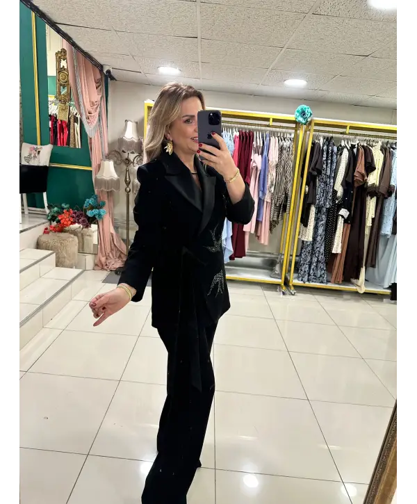 SİYAH GÜMÜŞ TAKIM