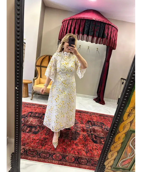 SARI ÇİÇEKLİ ELBİSE