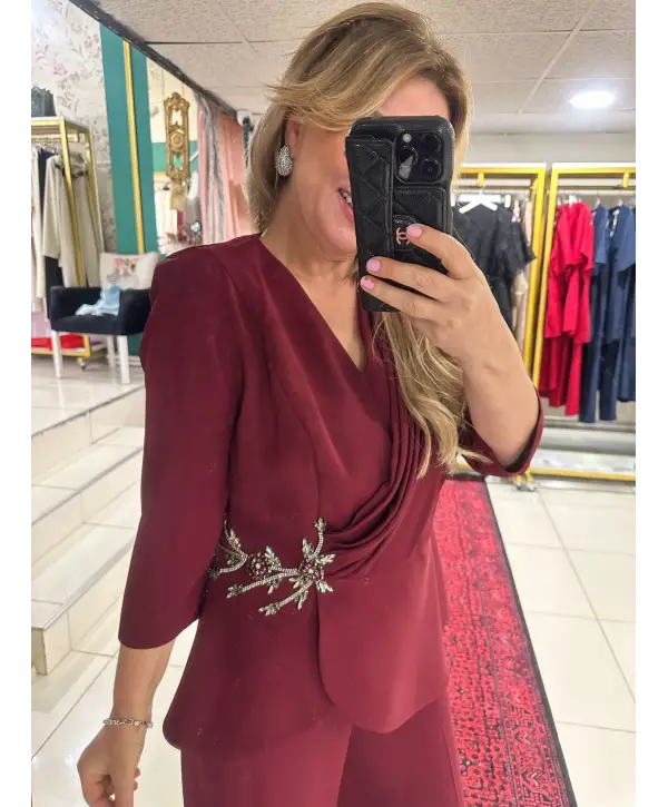 BORDO TAŞLI TAKIM