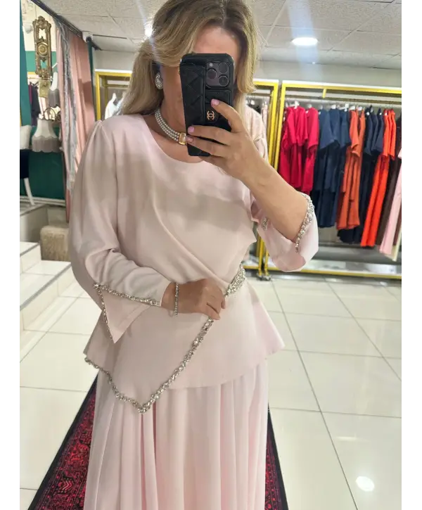 TAŞ İŞLEMELİ ELBİSE