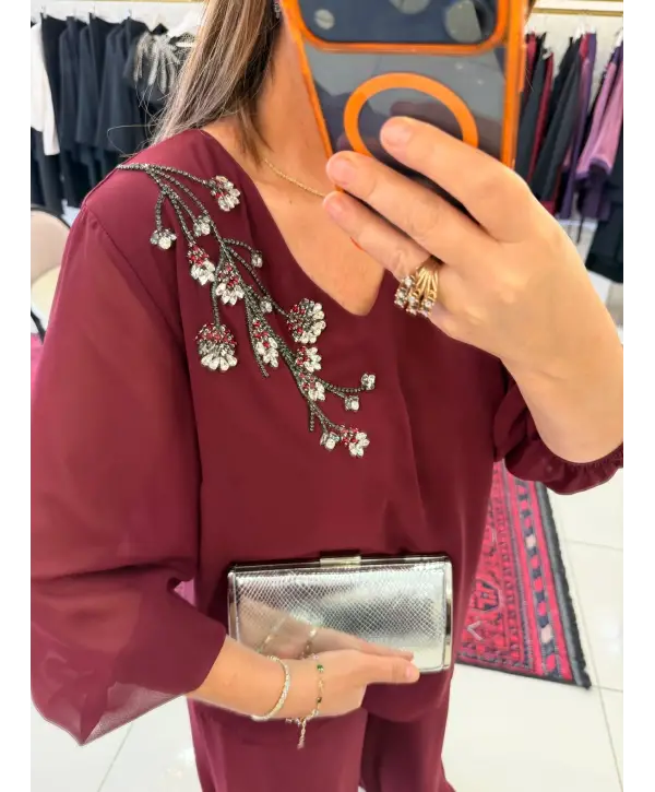 BORDO TAŞLI TAKIM