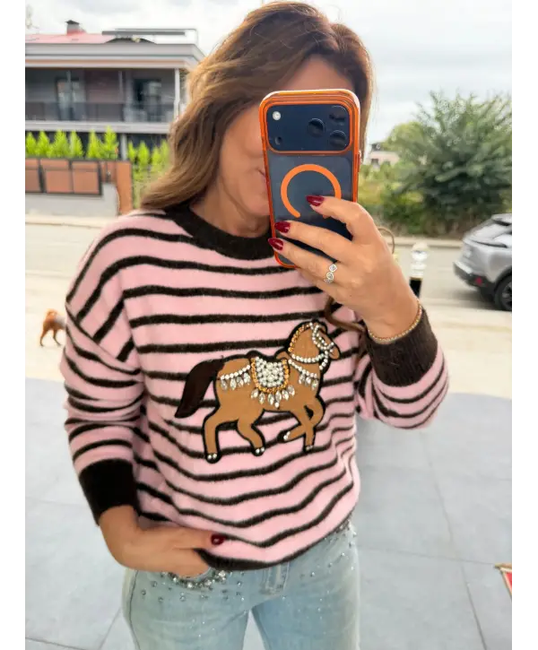 PEMBE KAHVE ATLI KAZAK