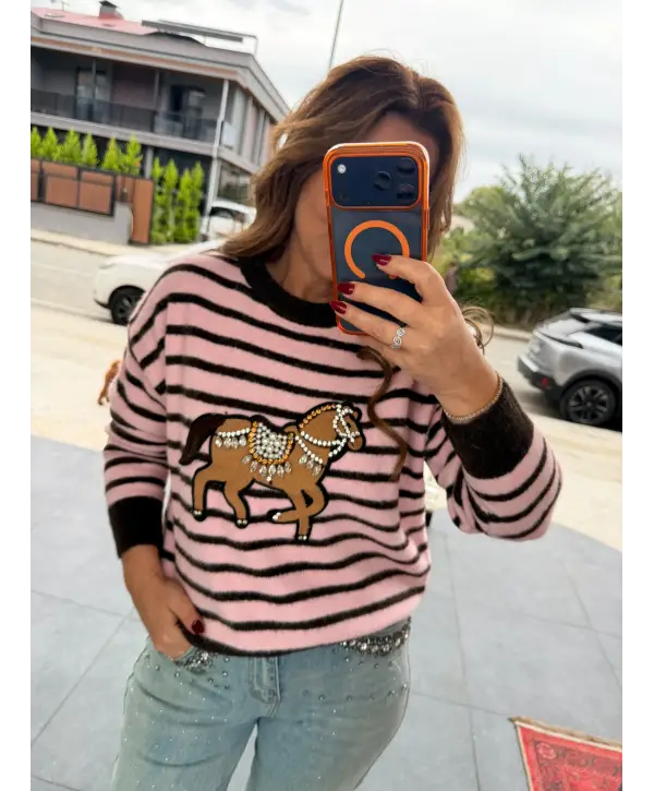 PEMBE KAHVE ATLI KAZAK