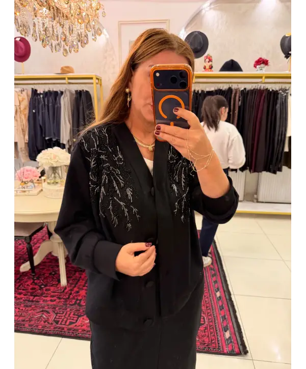 SİYAH ETEK TAKIM