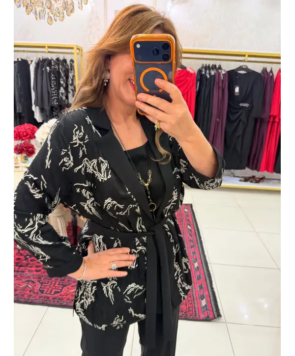 SİYAH TAKIM