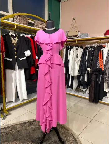 PEMBE ELBİSE
