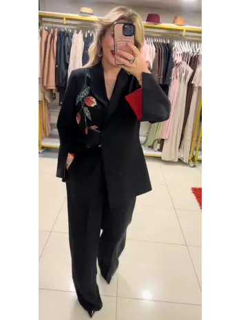 KIRMIZI İKİLİ TAKIM