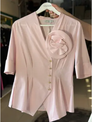 PUDRA GÜL DETAY GÖMLEK