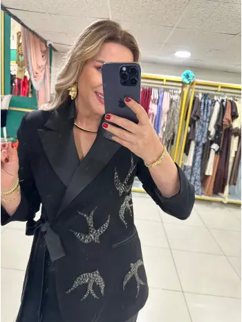 SİYAH GÜMÜŞ TAKIM