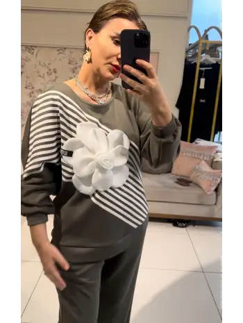 YEŞİL ÜÇ BOYUTLU TAKIM