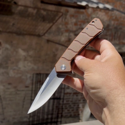 D2 ÇELİK / WD25 KAHVERENGİ MİKA KABZE KALİTELİ ÇELİK ÇAKI 21CM