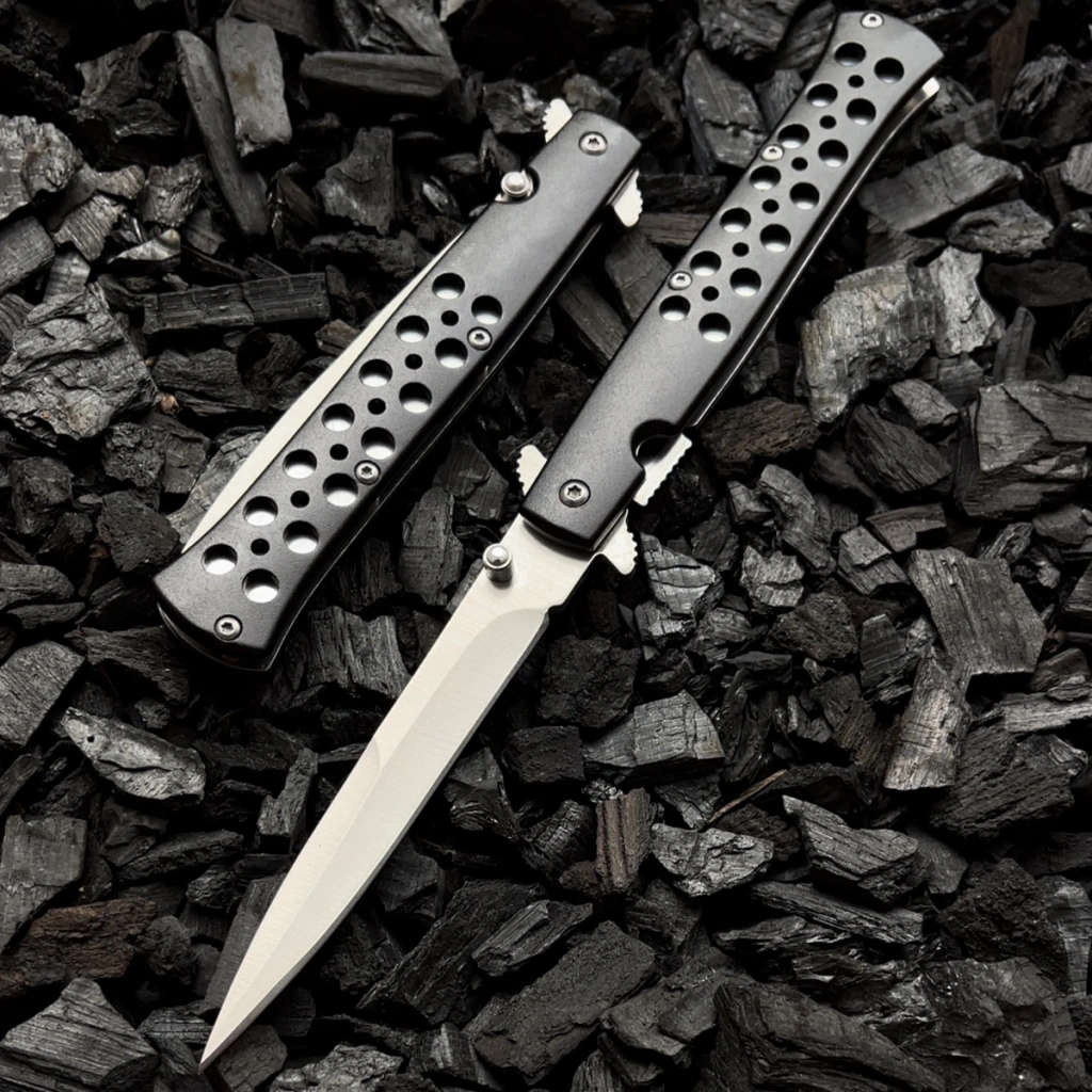 YUNUS SİYAH DELİKLİ