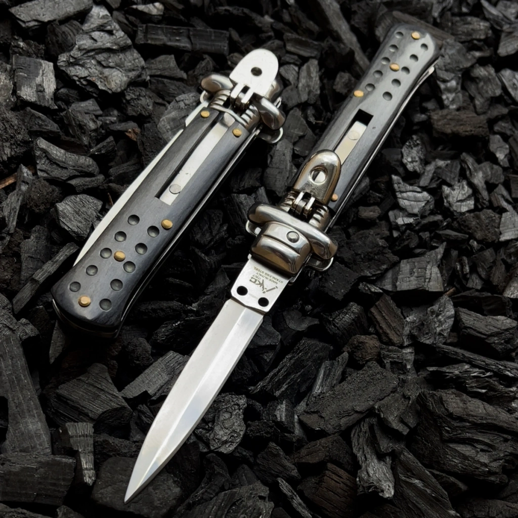 AKC MİNİ LEVERLETTO SİYAH