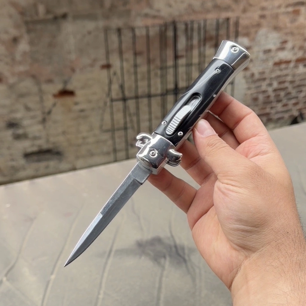 AKC TANK SİYAH 21 CM
