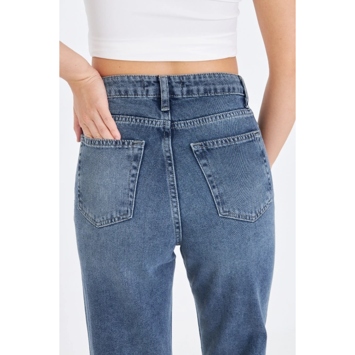 Paça Detay Kirli tintli Düz Kesim Yüksek Bel Kadın Kot Pantolon Kesik Paça Straıght Fıt