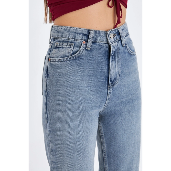 Paça Detay Taş Rengi Tintli Düz Kesim Yüksek Bel Kadın Kot Pantolon Kesik Paça Straıght Fıt