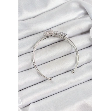 Pirinç Gümüş Renk Kalpli Zirkon Taşlı Kadın Bileklik