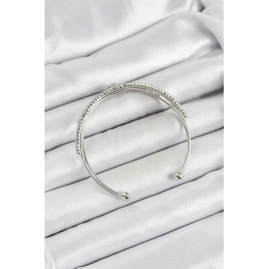 Pirinç Gümüş Renk Zirkon Taşlı Kalp Detaylı Kadın Bileklik