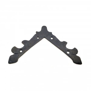 Antika Tarz Dekoratif Pirinç Lale Köşe Gönye - Üst, 133x133 Mm, Oksit