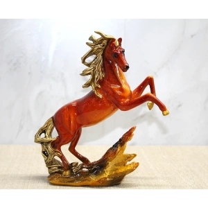 Polyester Şahlanmış At Figürü Alk4590
