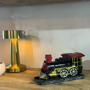 Tren Konik Tütsülük