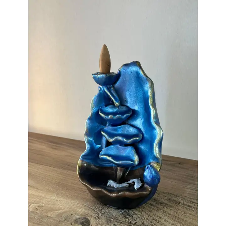 Balık Detaylı Yaprak Tütsülük