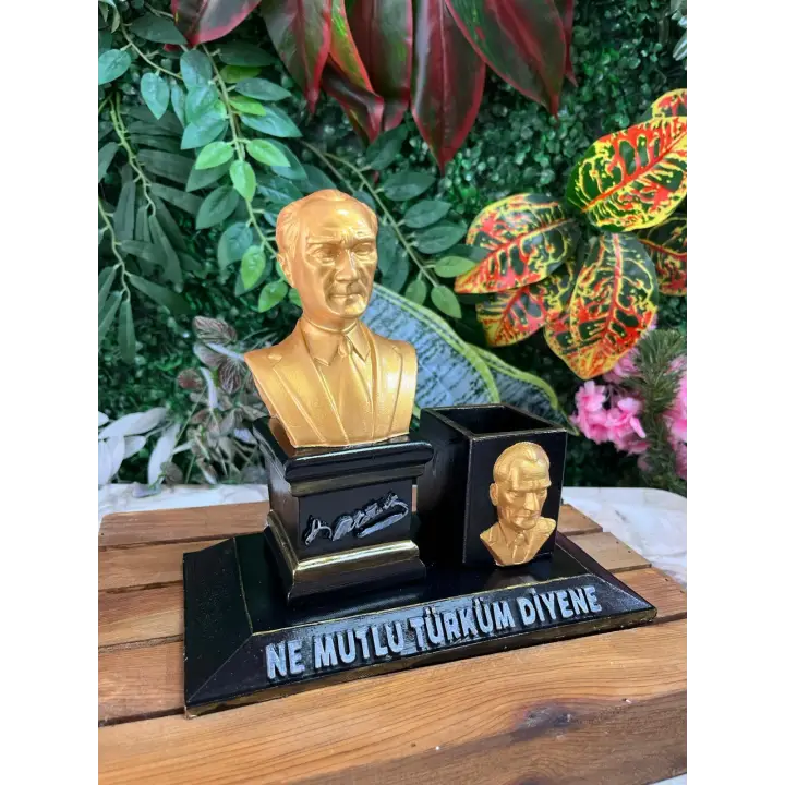 Atatürk Büst (Kalemlik)