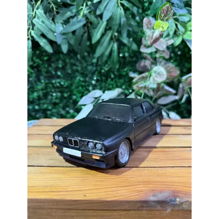 Bmw E30 Tütsülük Siyah