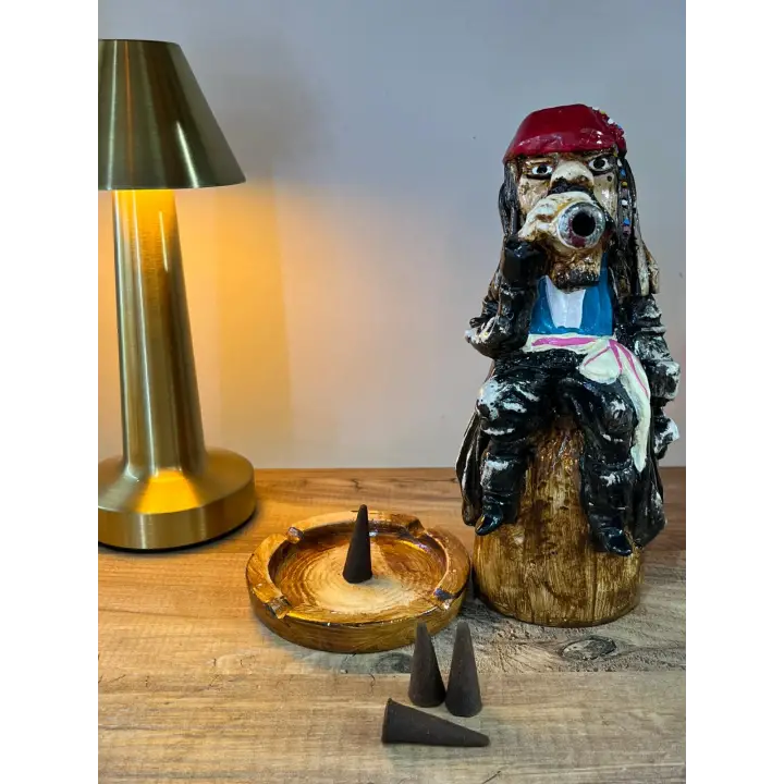 Jack Sparrow Konik Tütsülük