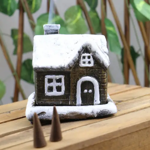 Kış Evi Konik Tütsülük