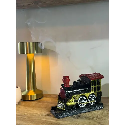 Tren Konik Tütsülük