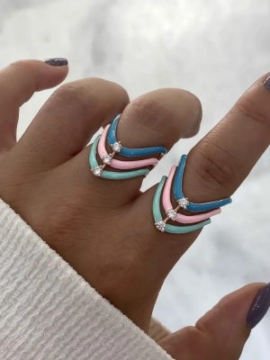 Mineli Yüzük Modellerini Keşfedin!