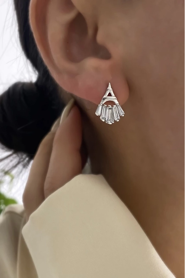 Baget Taşlı Eyfel Kulesi Küpe