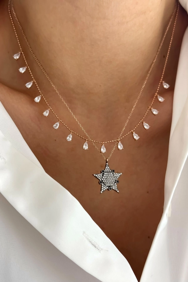 Damla Taş Detaylı Kolye