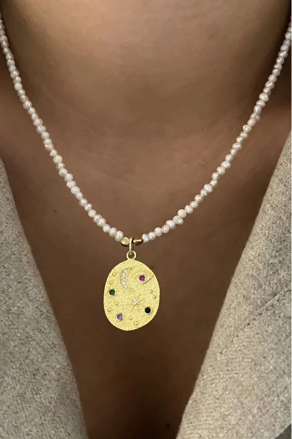 İnci Madalyon Kolye