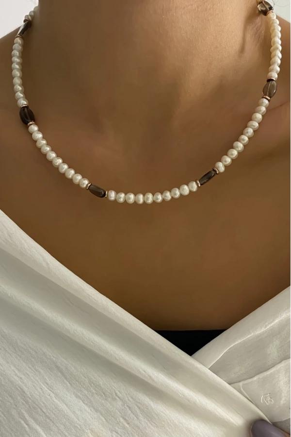 İnci Malahit Detaylı Kolye