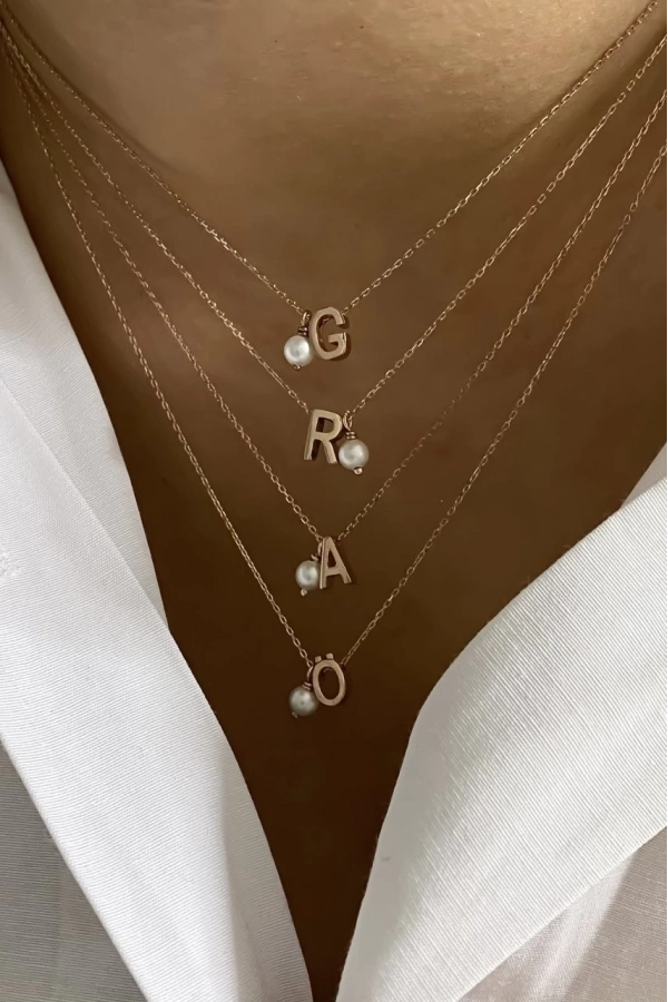 İncili Minimal Harf Kolye