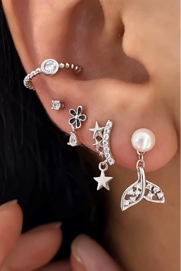 İncili Taşlı Balık Kuyruğu Küpe