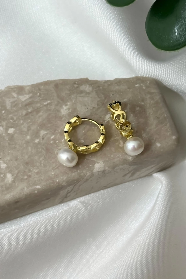 Kalp Detaylı Halka Küpe