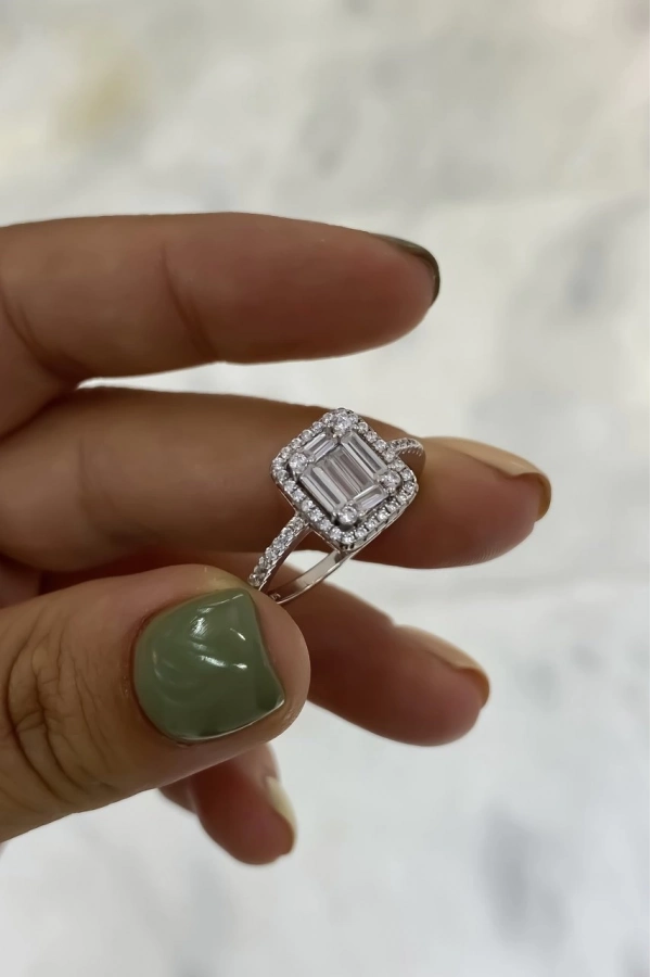 Kare Baget Tektaş Yüzük