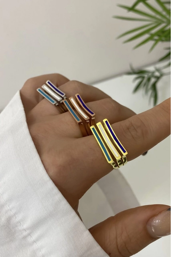 Kare Form Mineli Yüzük